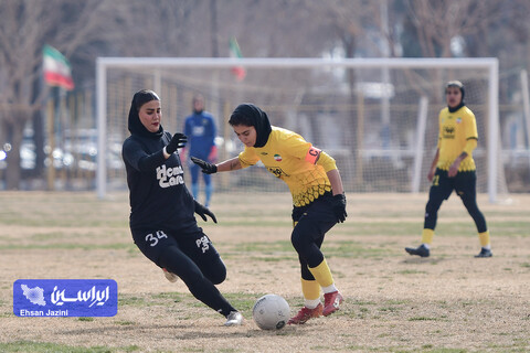 فوتبال بانوان سپاهان -آوا تهران