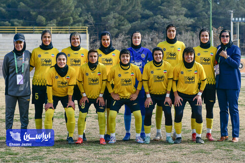 فوتبال بانوان سپاهان -آوا تهران