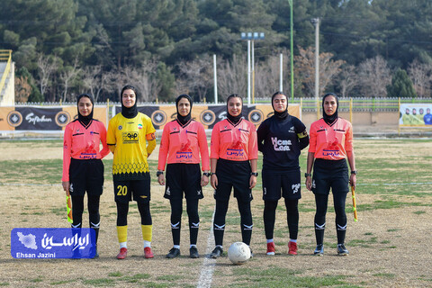 فوتبال بانوان سپاهان -آوا تهران
