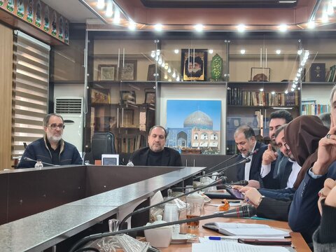 تعداد مجردهای دهه شصتی اصفهان از دهه هفتادی بیشتر است استانداری