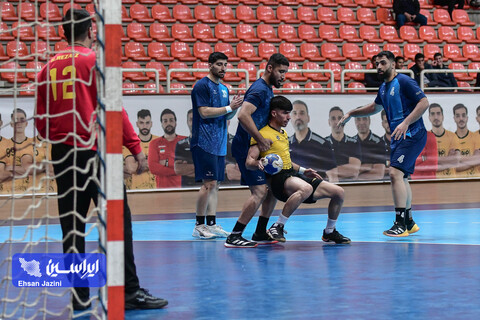 هندبال سپاهان - نفت و گاز