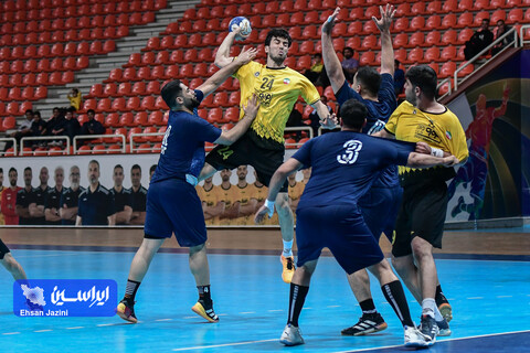 هندبال سپاهان - نفت و گاز