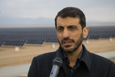 کاهش ۸۵۰ هزار تن تولید گاز CO۲ با راه‌اندازی کامل نیروگاه خورشیدی فولاد مبارکه