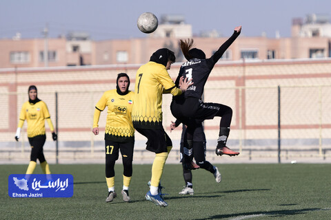 فوتبال بانوان تام - سپاهان