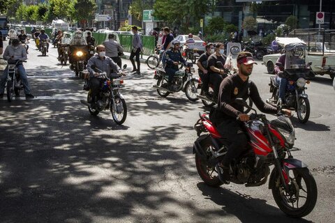 سن دریافت گواهینامه موتورسیکلت به ۱۶ سال کاهش یافت موتور سواری