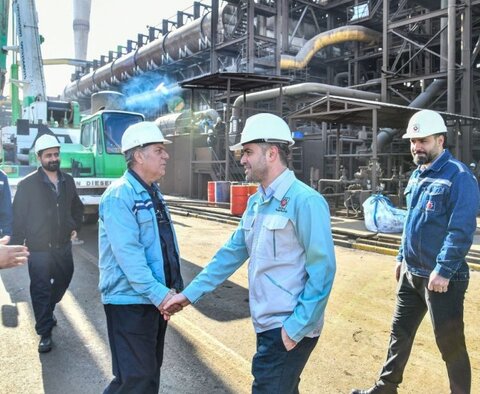 بازدید مدیرعامل شرکت آهن و فولاد ارفع از روند تعمیرات سالیانه واحد احیا مستقیم ارفع