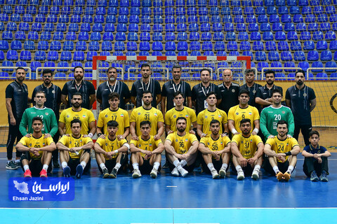 هندبال فولاد مبارکه سپاهان - نیروی زمینی کازرون