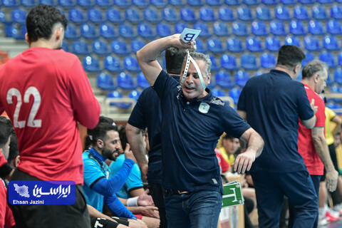 هندبال فولاد مبارکه سپاهان - نیروی زمینی کازرون