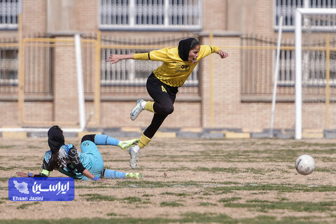 فوتبال بانوان سپاهان - طاران