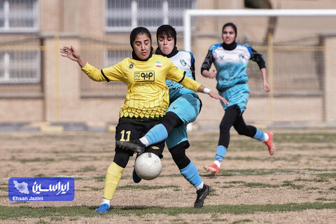 فوتبال بانوان سپاهان - طاران