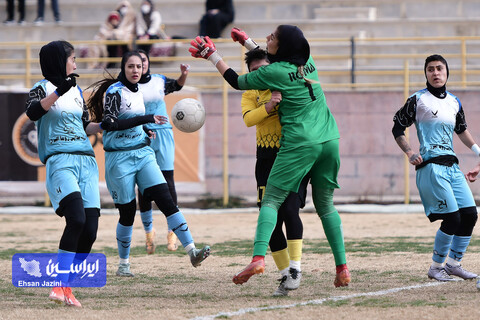 فوتبال بانوان سپاهان - طاران