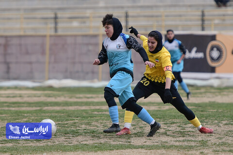 فوتبال بانوان سپاهان - طاران