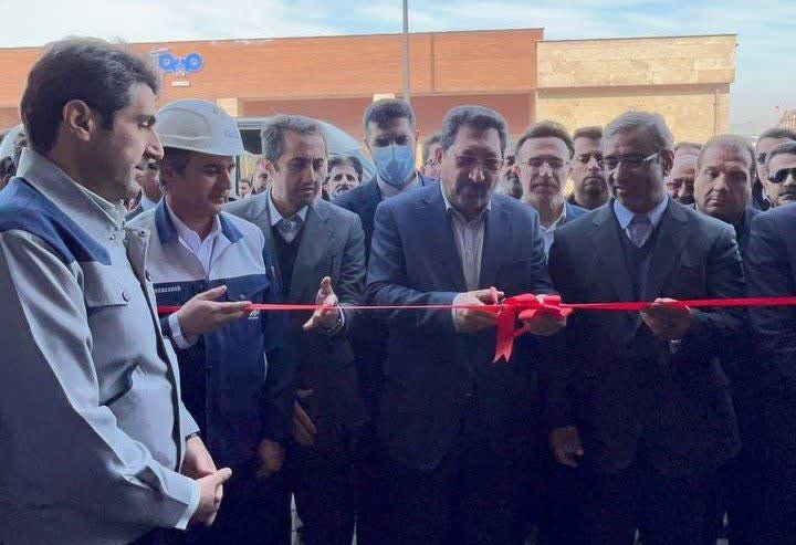 کلنگ‌زنی پروژه احداث نیروگاه بادی ۲۰۰ مگاواتی خواف با سرمایه‌گذاری ۲۰۰ میلیون یورویی فولاد مبارکه با حضور وزیر صمت