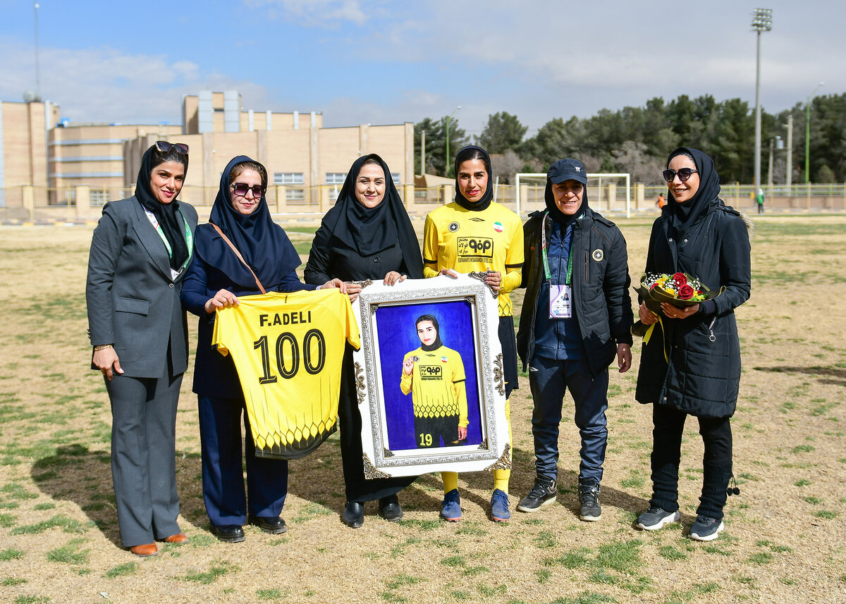 ملی‌پوش سپاهان به باشگاه صدتایی‌ها پیوست