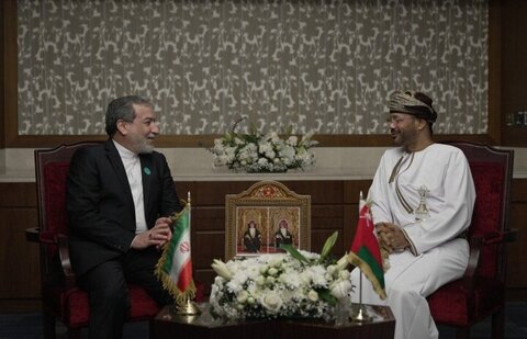 دیدار وزیر امور خارجه ایران و وزیر خارجه عمان عراقچی