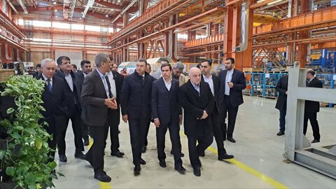 بازدید نخست وزیر تاجیکستان از گروه صنعتی مپنا در البرز نخست وزیر