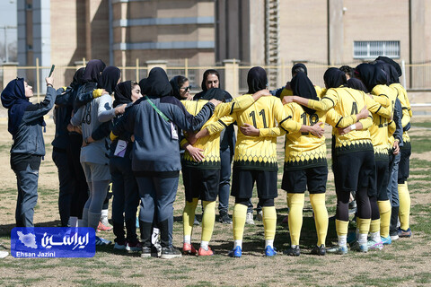 سپاهان - ایستا کردستان