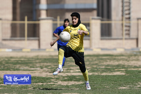 سپاهان - ایستا کردستان