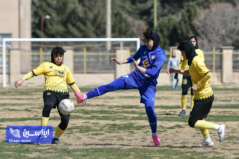 سپاهان - ایستا کردستان