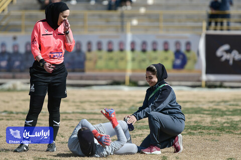 سپاهان - ایستا کردستان