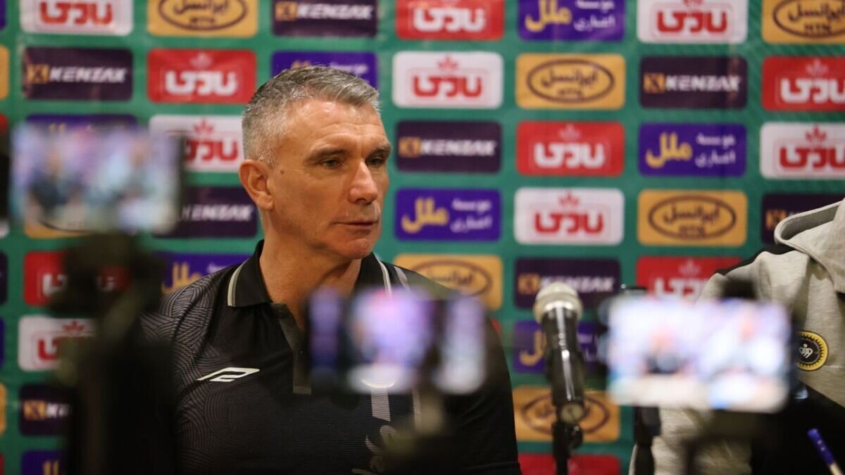 باید مقابل ذوب‌آهن به پیروزی برسیم