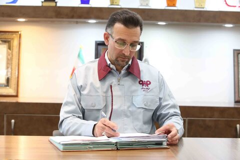 پیام مدیرعامل شرکت فولادسنگ مبارکه به مناسبت کسب تندیس بلورین بیست و دومین همایش تعالی سازمانی کریمدادی