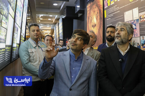 بازدید مدیرعامل فولاد مبارکه از ورزشگاه نقش جهان و دیدار با بازیکنان و کادر فنی تیم فوتبال سپاهان
