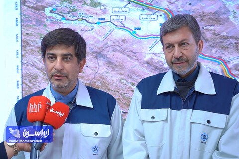 بازدید مدیر عامل گروه فولاد مبارکه و استاندار اصفهان از روند تکمیل پروژه انتقال آب دریای عمان به اصفهان