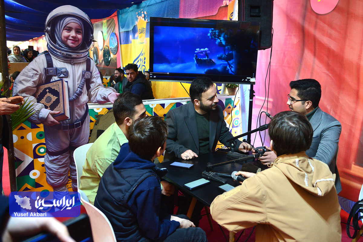 ماجرای عصر؛ گذر از عصر بی خبری به خودشناسی و خودشکوفایی