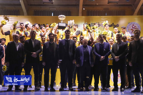 جشن قهرمانی تیم هندبال سپاهان در لیگ برتر