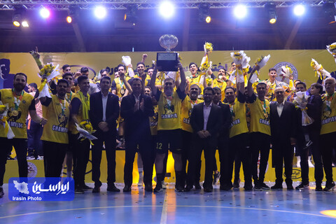 جشن قهرمانی تیم هندبال سپاهان در لیگ برتر