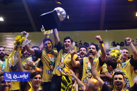 جشن قهرمانی تیم هندبال سپاهان در لیگ برتر