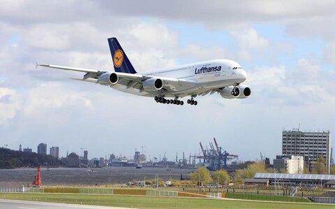 خط پروازی بوشهر- دبی برقرار شد هواپیما