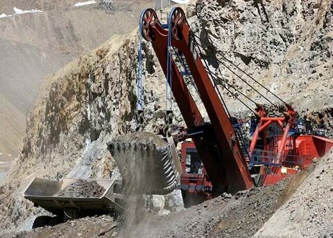 افزایش ۲۷ درصدی حفاری اکتشافی ایمیدرو طی ۱۰ ماهه امسال معدن