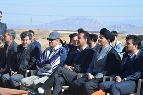 پویش مردمی کاشت ۲ هزار هکتار بذر بادام کوهی در شهرستان مبارکه با مشارکت فولاد مبارکه