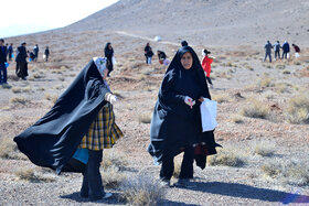 پویش مردمی کاشت ۲ هزار هکتار بذر بادام کوهی در شهرستان مبارکه با مشارکت فولاد مبارکه