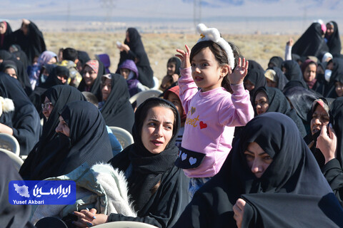پویش مردمی کاشت ۲ هزار هکتار بذر بادام کوهی در شهرستان مبارکه با مشارکت فولاد مبارکه