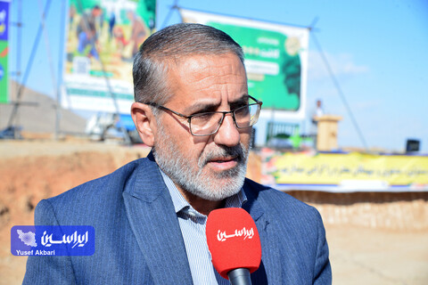 پویش مردمی کاشت ۲ هزار هکتار بذر بادام کوهی در شهرستان مبارکه با مشارکت فولاد مبارکه