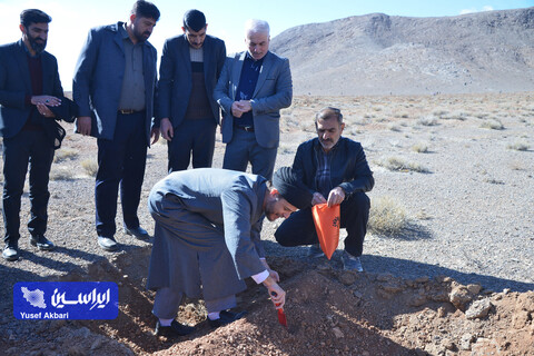 پویش مردمی کاشت ۲ هزار هکتار بذر بادام کوهی در شهرستان مبارکه با مشارکت فولاد مبارکه