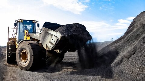 بازگشت قیمت سنگ آهن و منگنز به مدار صعود در مارس ۲۰۲۵ سنگ منگنز