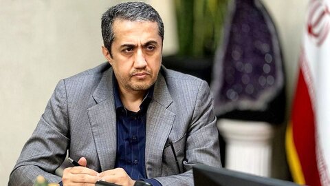 صنعت جواهرات نقش مهمی در ایجاد اشتغال و توسعه صادرات دارد آقاجانلو