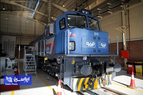 تحویل نهایی لوکوموتیوهای باری MAP۲۴ به فولاد مبارکه لوکوموتیو باری MAP۲۴ فولاد مبارکه