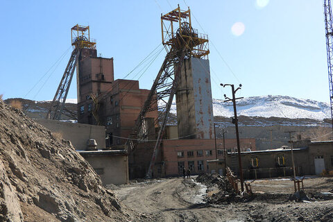 اغلب افراد بازداشت شده پیمانکار بودند معدن