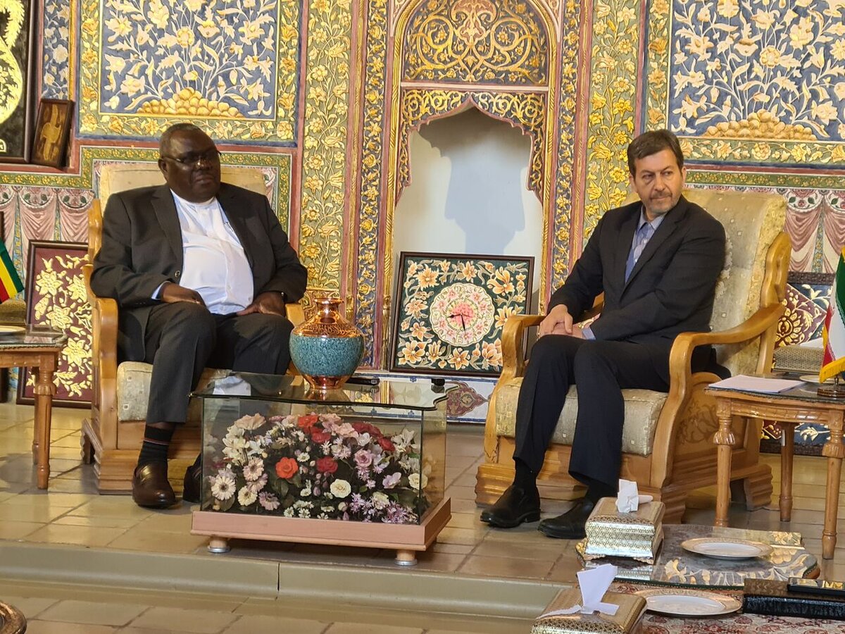  اصفهان آماده همکاری اقتصادی و علمی با کشور زیمباوه است