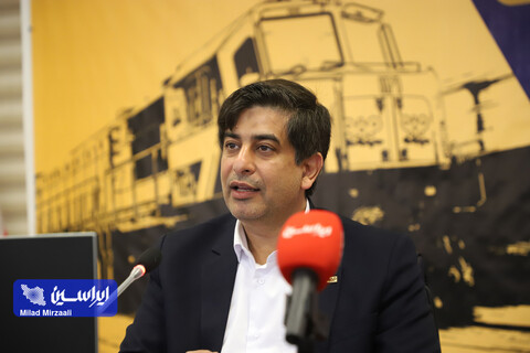 مراسم تحویل آخرین واحد لوکوموتیو مجتمع فولاد مبارکه