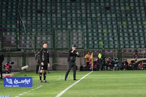 ذوب آهن - استقلال