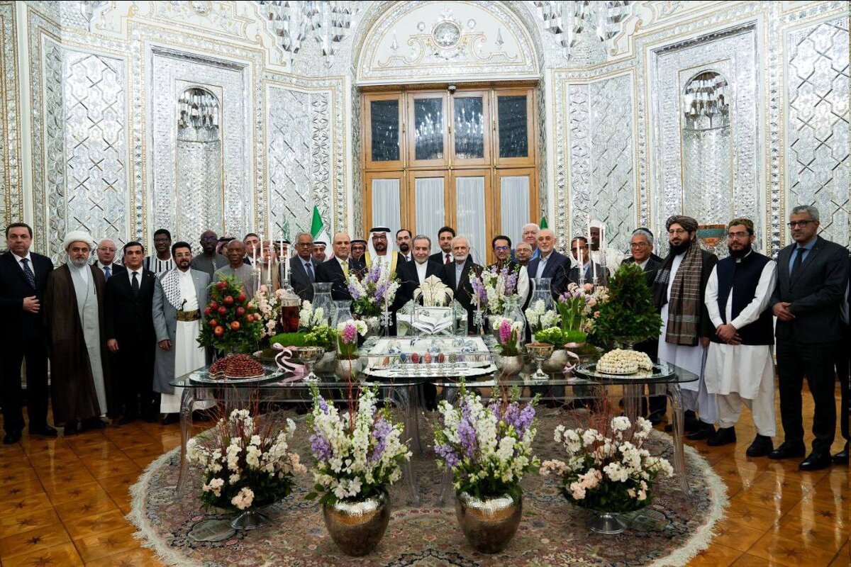 چالشهای منطقه بر ضرورت وفاق و همدلی عمیق میان کشورهای اسلامی تصریح دارد