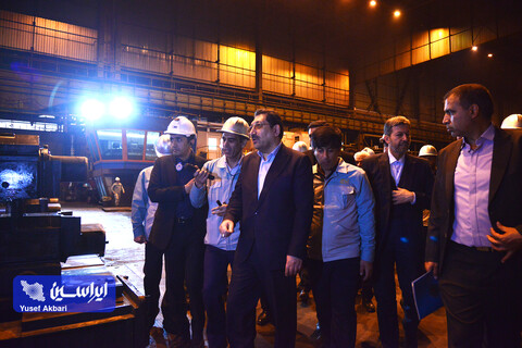 بازدید وزیر صمت از نواحی مختلف شرکت فولاد مبارکه