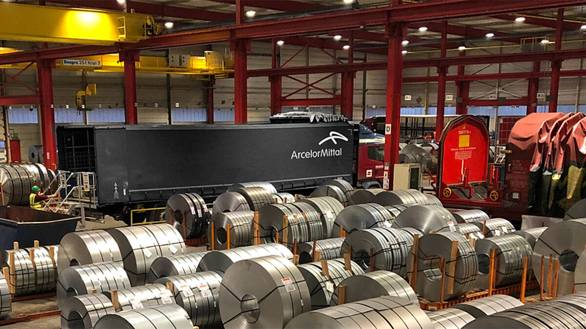 سرمایهگذاری در تولید فولاد؛ موتور محرک اقتصاد ملی