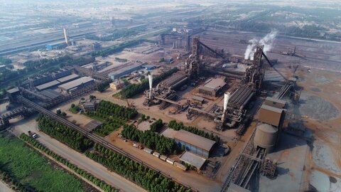 ثبت رکورد ماهانه تولید آهن اسفنجی در فولاد هرمزگان فولاد هرمزگان